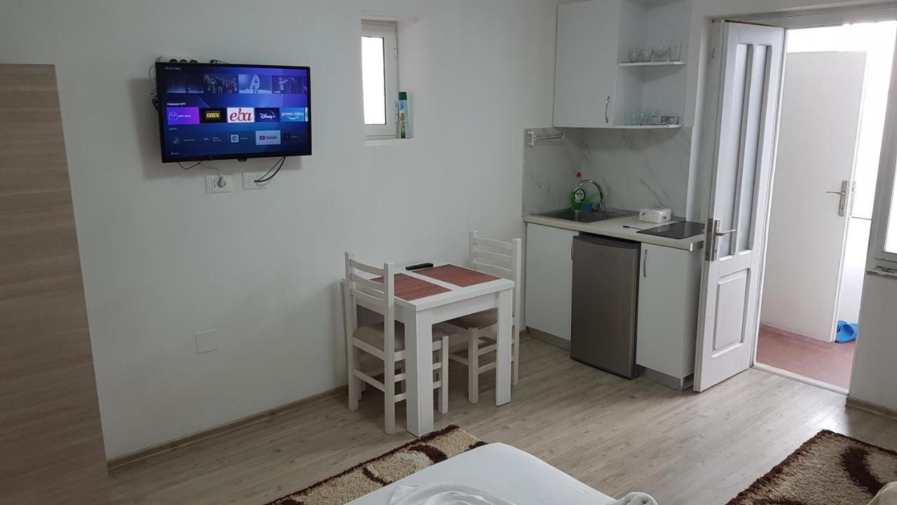 Klent Studio Apartment Pogradec Exterior foto